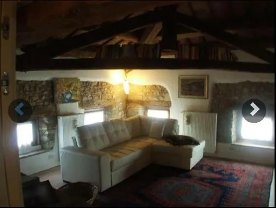 Casa Fiorina شقة